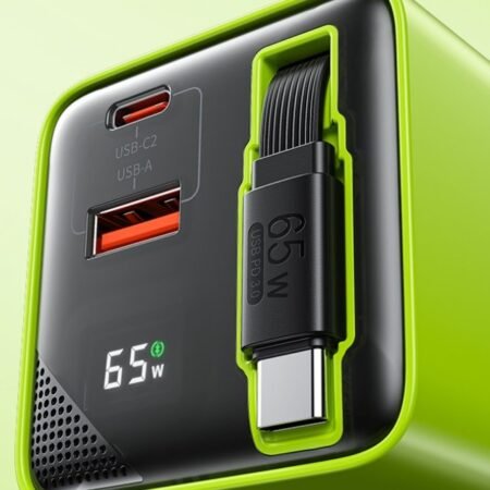 WP-U39 Superbrzi Strujni GaN punjač, 2-porta USB (3.0 i 3.1 tip C) 65W sa displlejom i USB 3.1 tip C kablom 0.8m, žuti