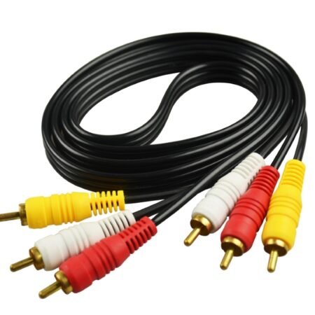 Činč-činč kabl 3xRCA - 3xRCA 1.5m crni