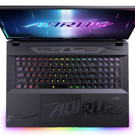 AORUS MASTER 18 BYH 18 inch QHD+ 240Hz 1200nits Core Ultra 9 275HX 64GB 2TB SSD GeForce RTX 5080 16GB RGB Backlit Win11Pro gaming laptop