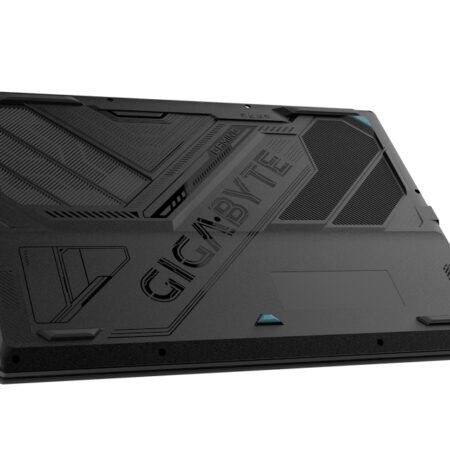 A18 3WH 18 inch QHD+ 165Hz 300nits AMD Ryzen 7 260 16GB 1TB SSD GeForce RTX 5070 8GB RGB Backlit Win11Home gaming laptop