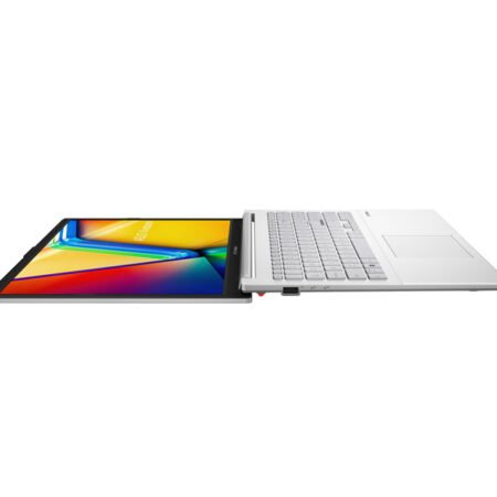 VivoBook GO 15 E1504FA-BQ2865 (15.6 inča FHD, Ryzen 3 30, 8GB, SSD 512GB) laptop